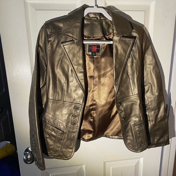 Vintage Gallery Brand Leather Jacket - Picture 2 of 6